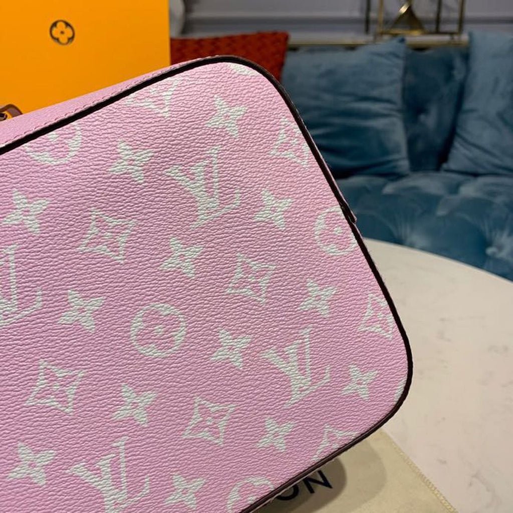 Louis Vuitton Escale NeoNoe MM Bucket Bag Monogram Canvas Multicolor For Women,  Shoulder And Crossbody Bags 10.2in/26cm Louis Vuitton M45124