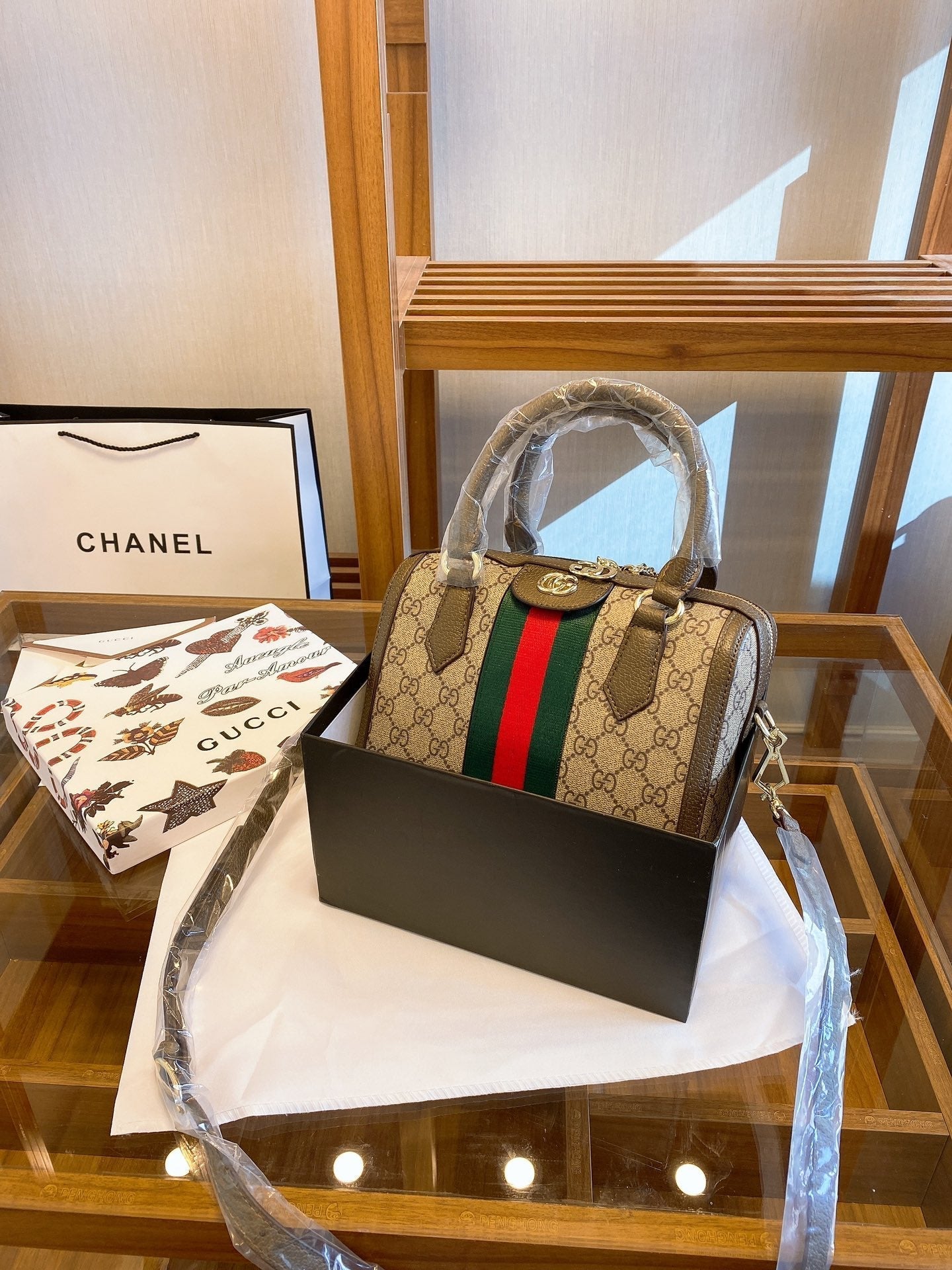 LB - New 1:1 rep  Bags Gucci 282