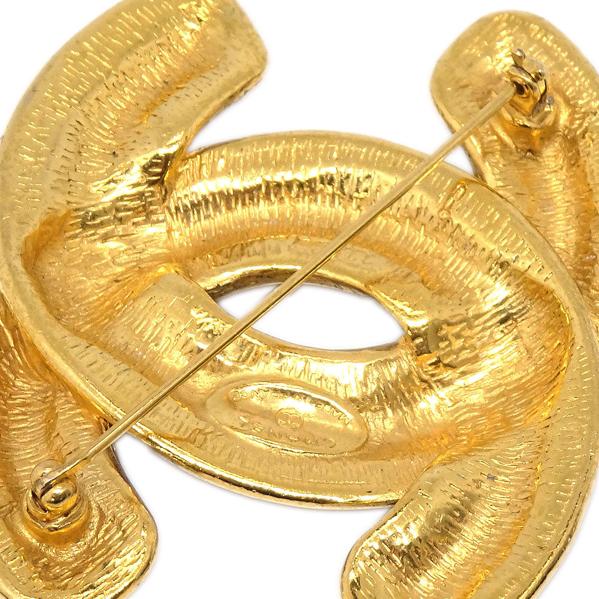 Chanel Quilted CC Brooch Pin Large Gold 1152
