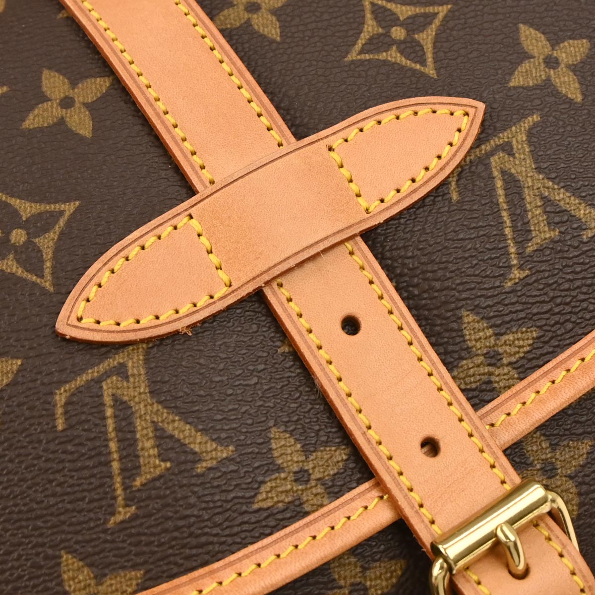 Louis Vuitton 1997 Monogram Saumur 30 Messenger Shoulder Bag M42256
