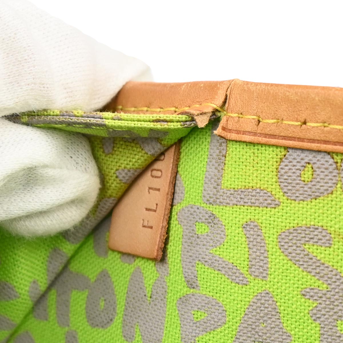 Louis Vuitton 2009 Green Monogram Graffiti Neverfull GM Tote Bag M93703