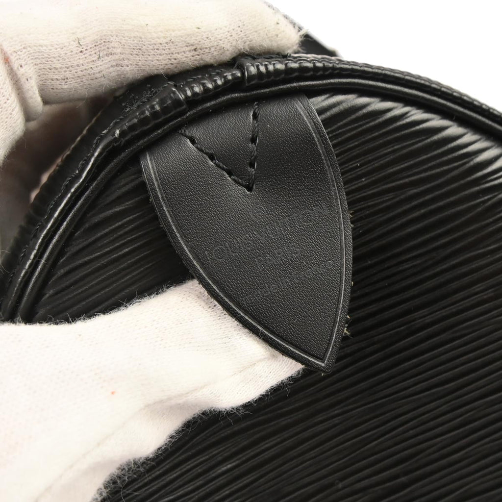 Louis Vuitton 1995 Black Epi Keepall 45 Travel Handbag M42972
