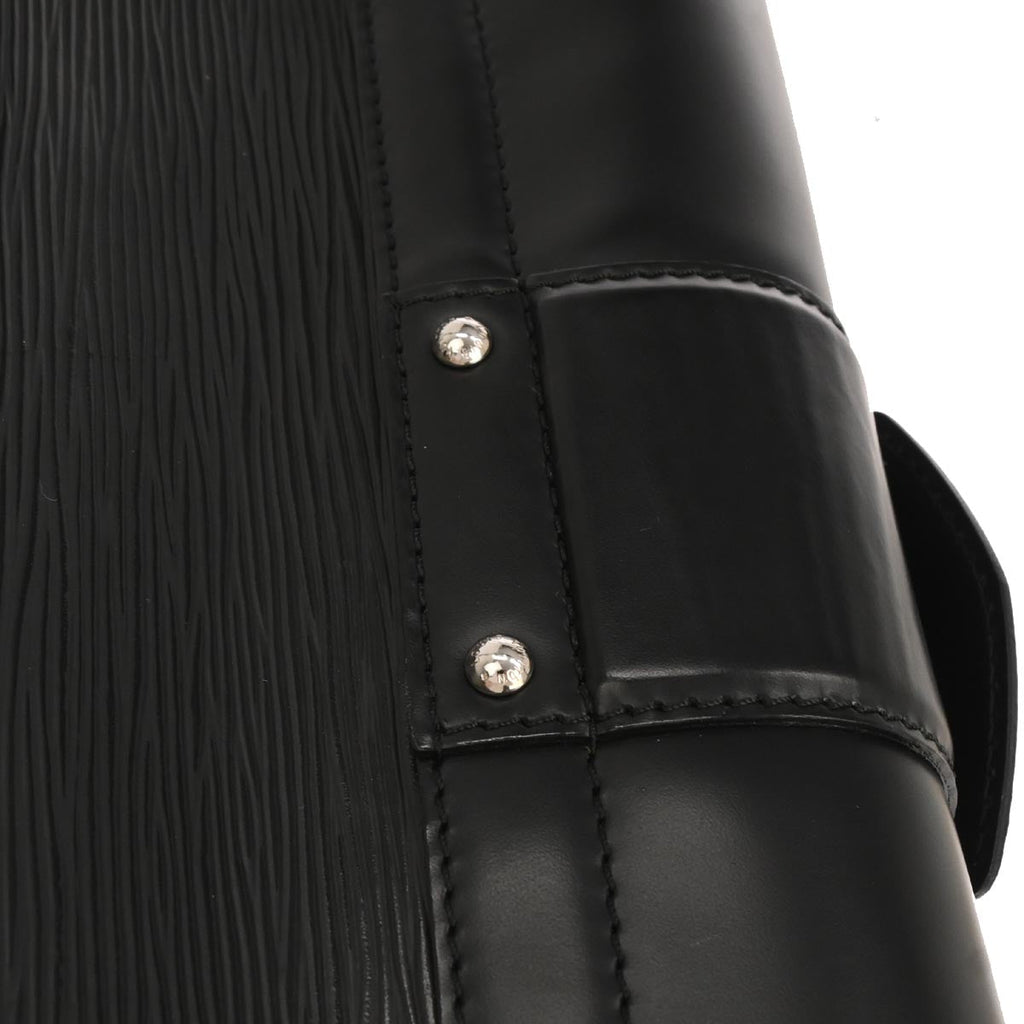 Louis Vuitton 2007 Black Epi Pochette Montaigne Handbag M59292