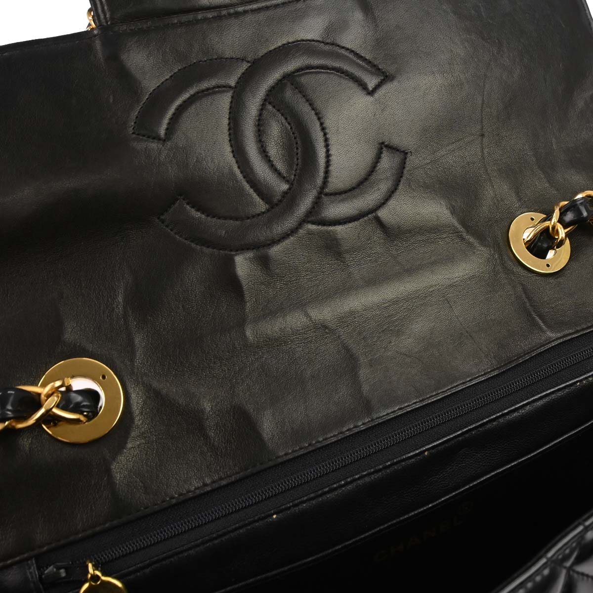 Chanel 1994-1996 Black Patent Leather Maxi Classic Flap Shoulder Bag