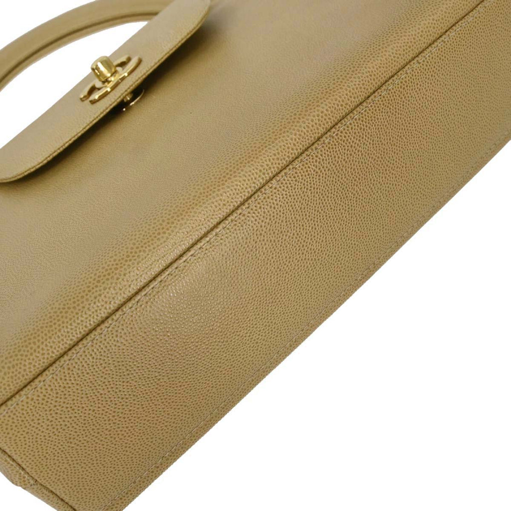 Chanel 1997-1999 Beige Caviar Skin Handbag