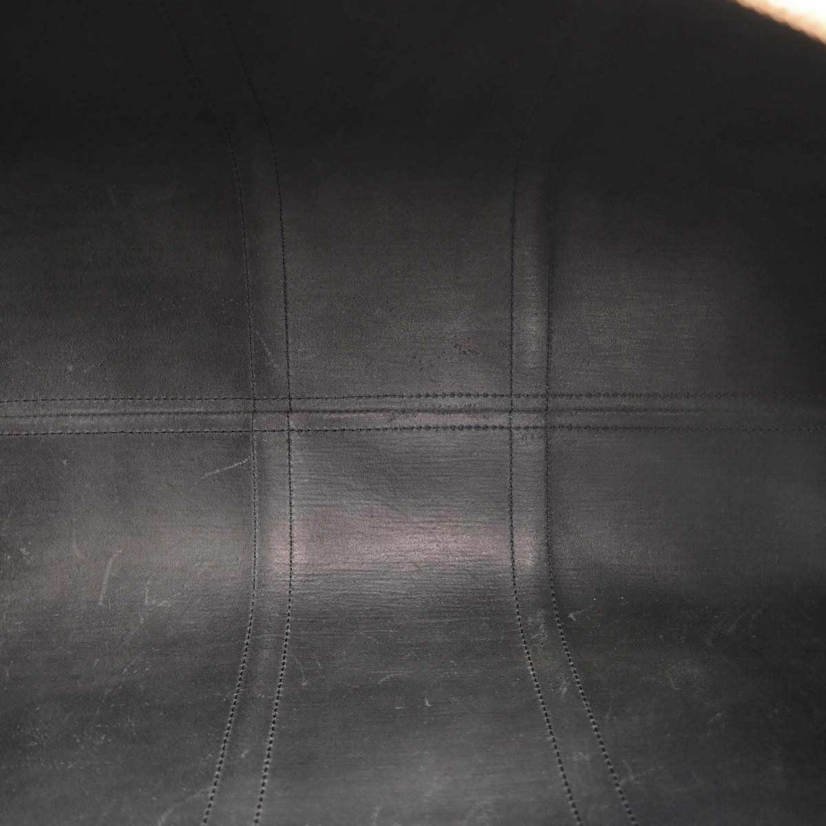 Louis Vuitton 2001 Black Epi Keepall 50 Travel Handbag M42962