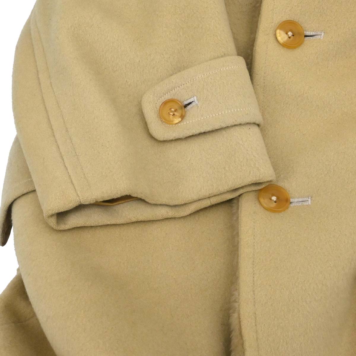 Burberrys Coat Beige #L