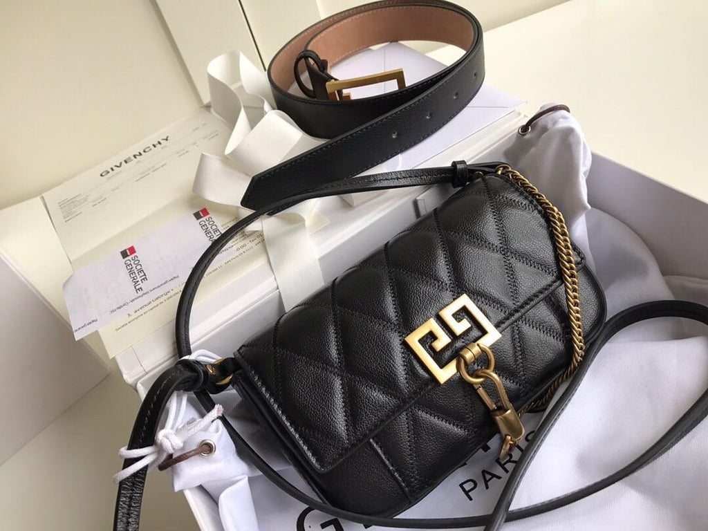 Elite Carryalls