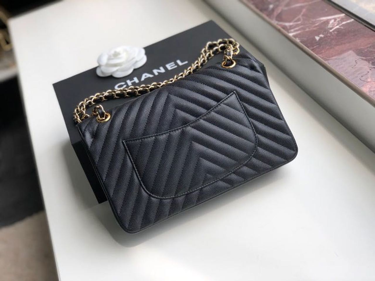 Chanel Chevron Classic Handbag Gold Toned Hardware Black For Women, WomenÃ¢â‚¬â„¢s Bags, Shoulder And Crossbody Bags 10.2in/26cm