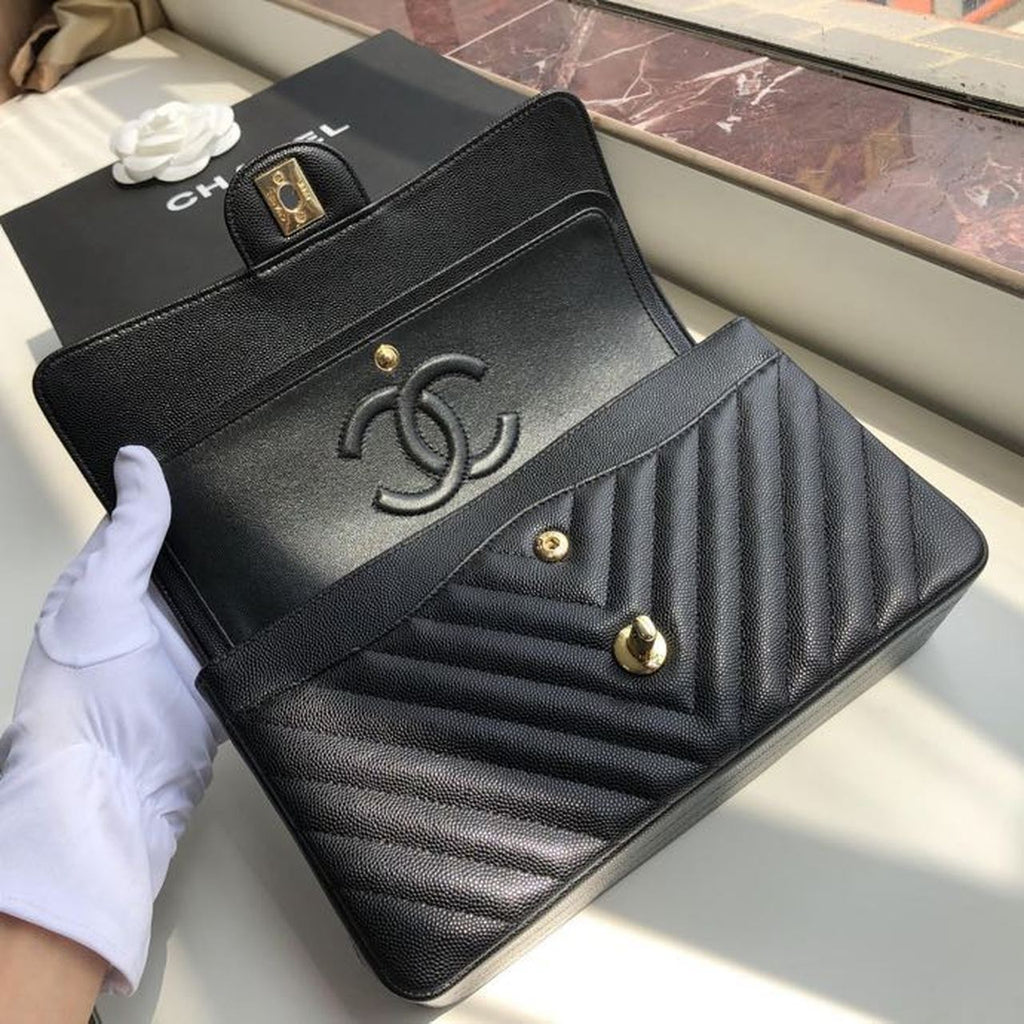 Chanel Chevron Classic Handbag Gold Toned Hardware Black For Women, WomenÃ¢â‚¬â„¢s Bags, Shoulder And Crossbody Bags 10.2in/26cm