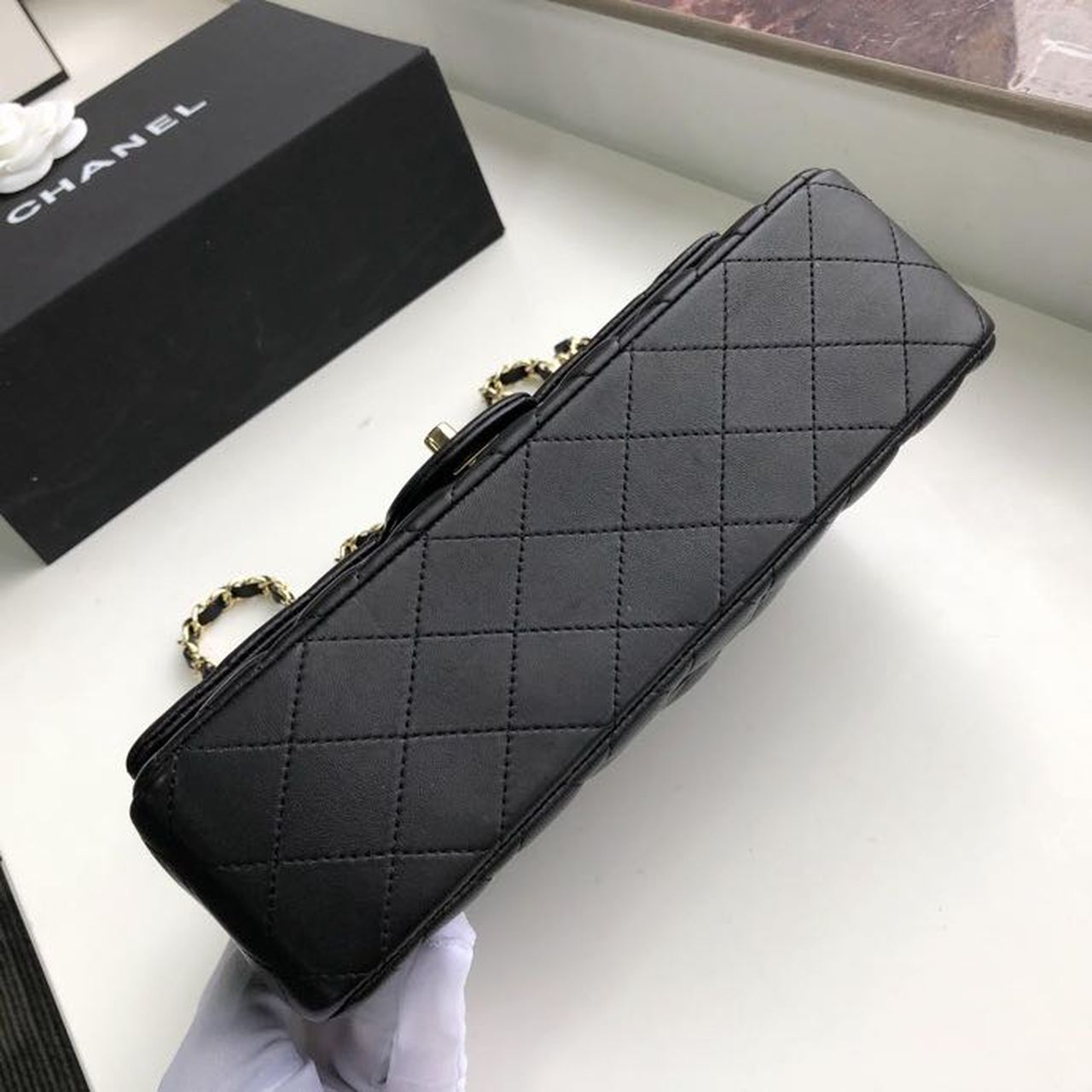 Chanel Classic Handbag Gold Toned Hardware BlackÃ‚Â For Women Bags, Shoulder And Crossbody Bags 10.2in/26cm A01112
