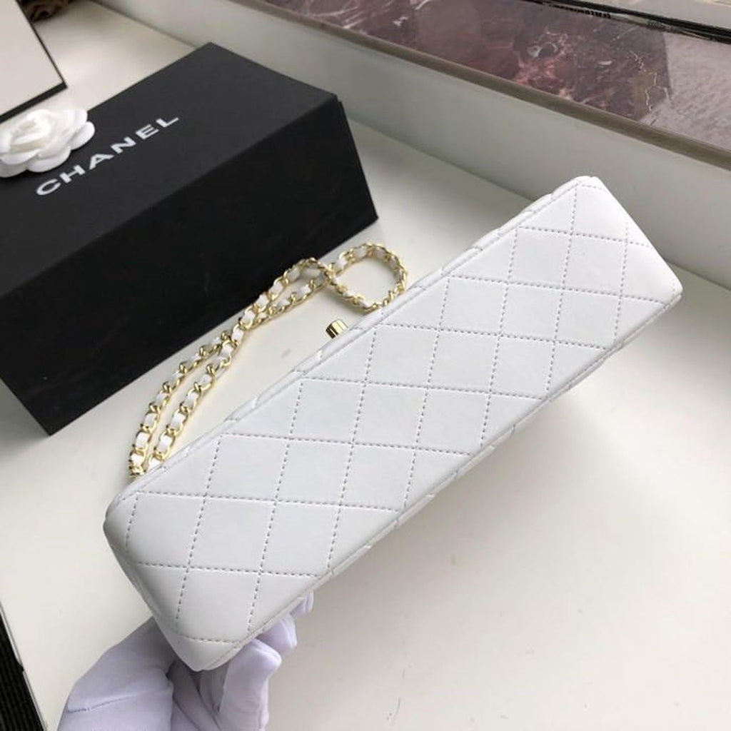 Chanel Classic Handbag Gold Toned Hardware White For Women, Women’s Bags, Shoulder And Crossbody Bags 10.2in/26cm A01112