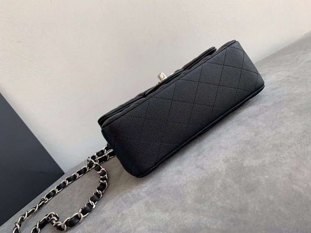 ChanelSmall Classic Handbag Rose Gold Toned Hardware Black For Women Bags, Shoulder and Crossbody Bags 7.8in/20cm A01113