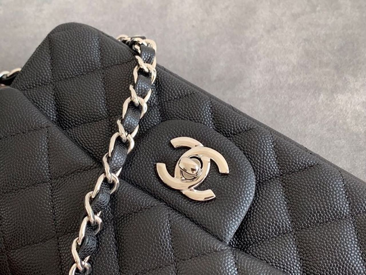 ChanelSmall Classic Handbag Rose Gold Toned Hardware Black For Women Bags, Shoulder and Crossbody Bags 7.8in/20cm A01113