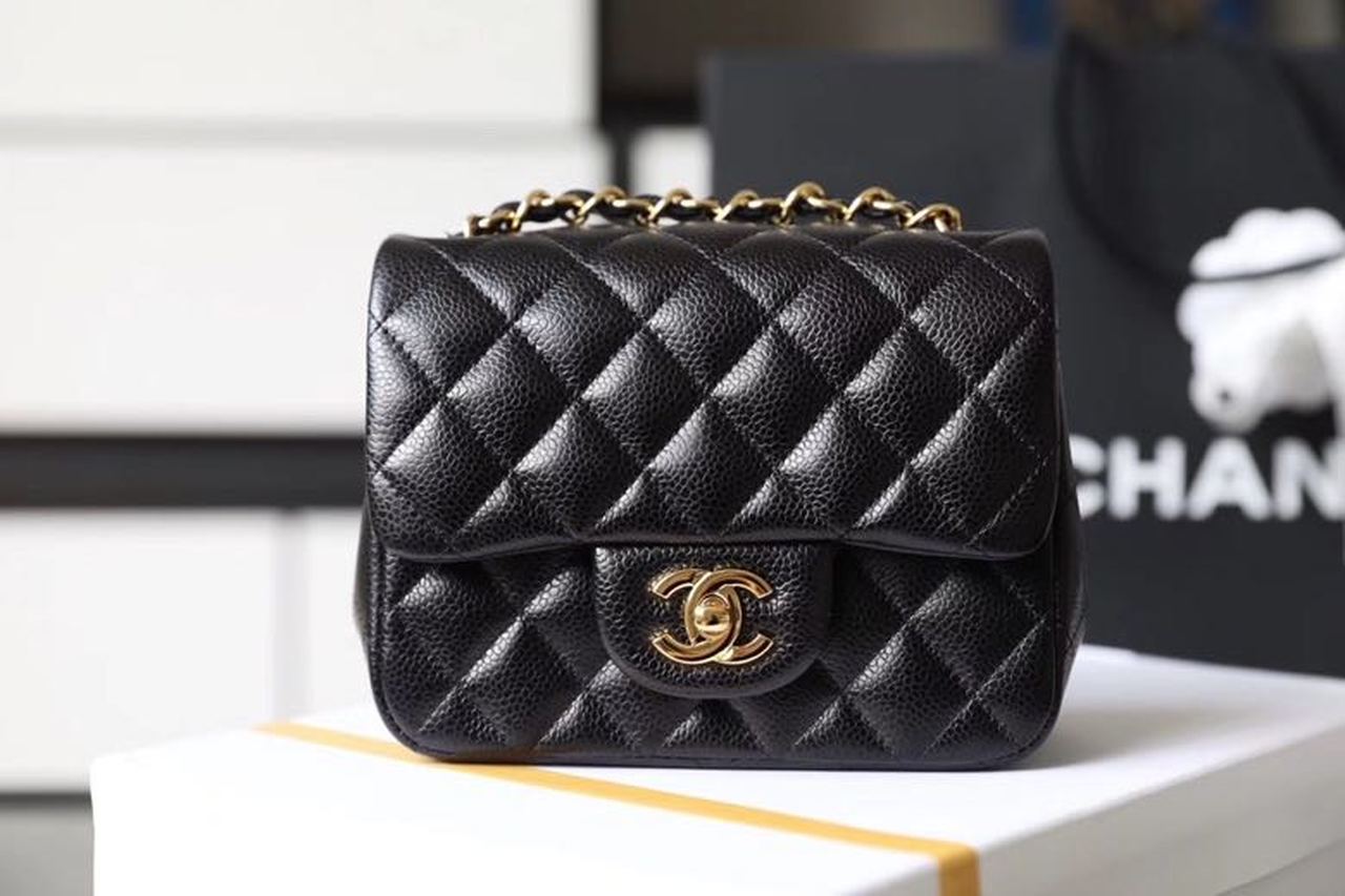 Chanel Classic Mini GlamIap Bag Gold Toned Hardware Black For Women 6.7in/17cm