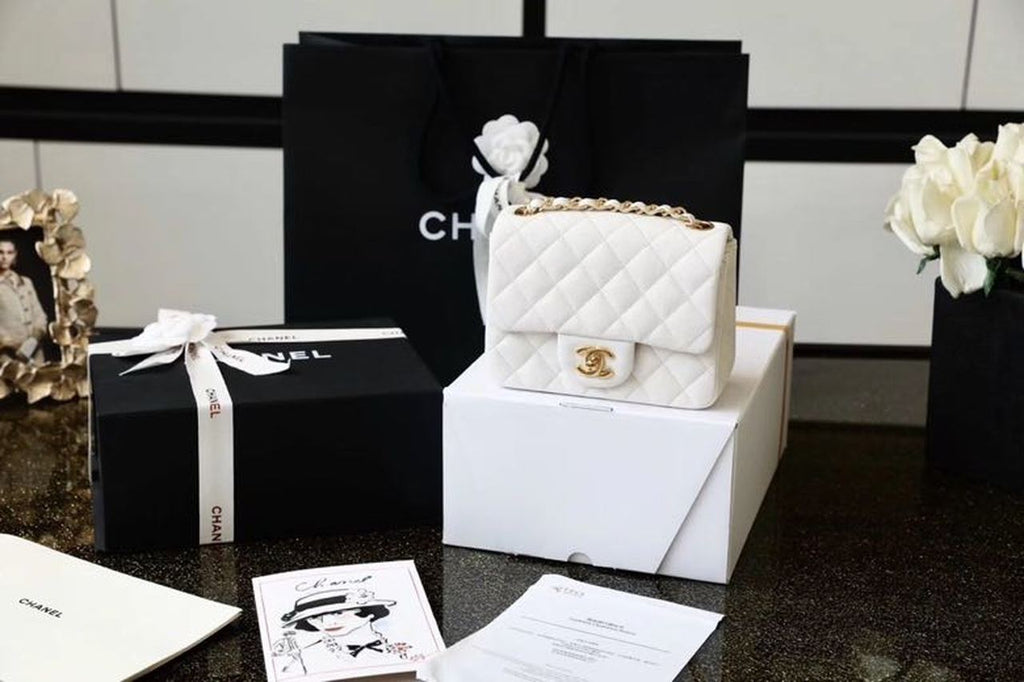 Chanel Classic Mini GlamIap Bag Golden Hardware White For Women 6.6in/17cm A35200