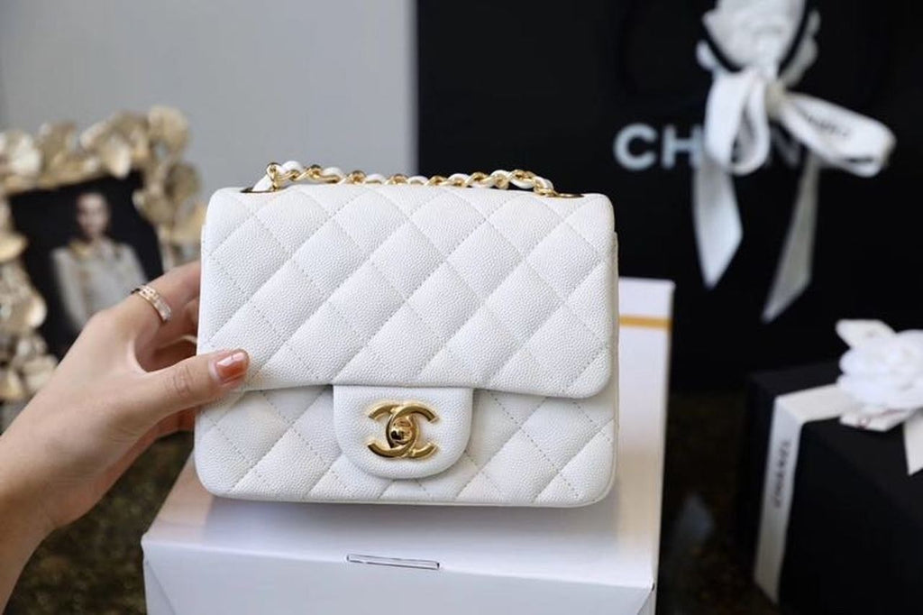 Chanel Classic Mini GlamIap Bag Golden Hardware White For Women 6.6in/17cm A35200