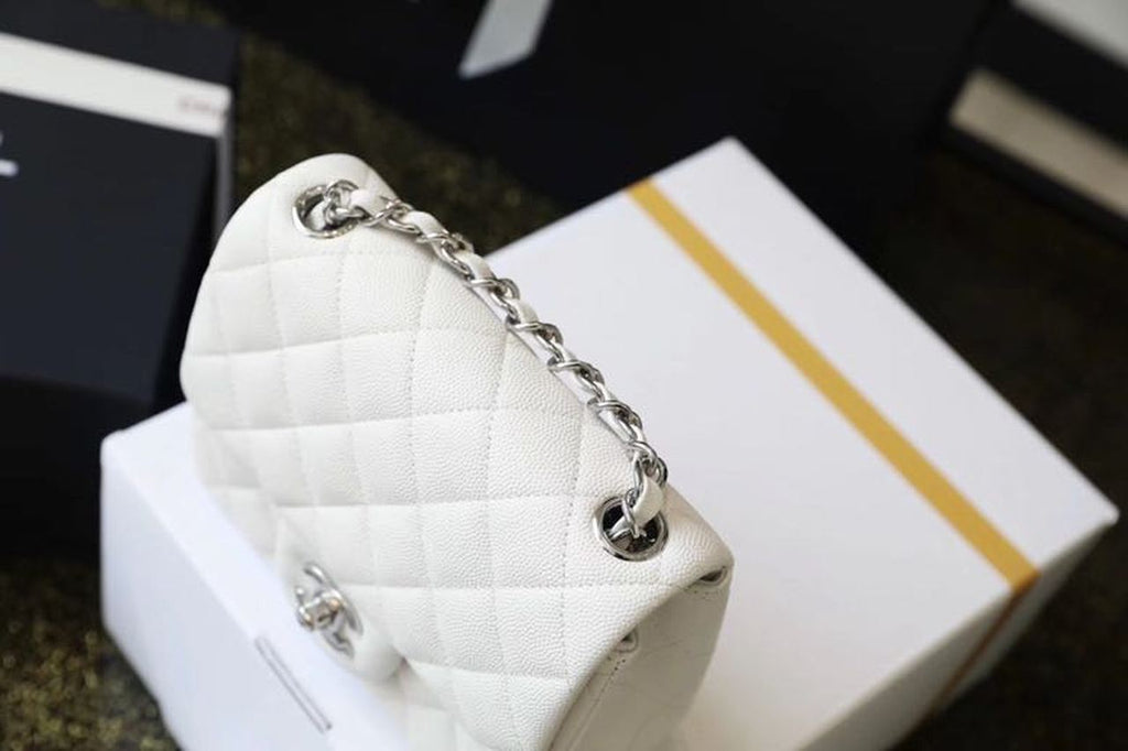 Chanel Classic Mini Flap Bag SiLouis Vuittoner Hardware White For Women 6.6in/17cm A35200