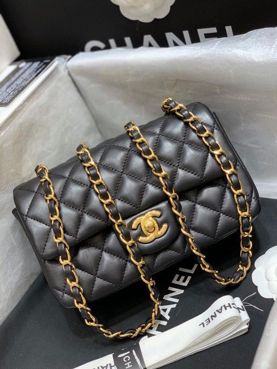 Chanel Classic GlamIap Bag Gold Toned Hardware Black For Women Bags, Shoulder And Crossbody Bags 7.8in/20cm A01116