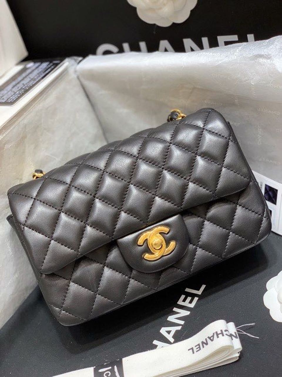 Chanel Classic GlamIap Bag Gold Toned Hardware Black For Women Bags, Shoulder And Crossbody Bags 7.8in/20cm A01116