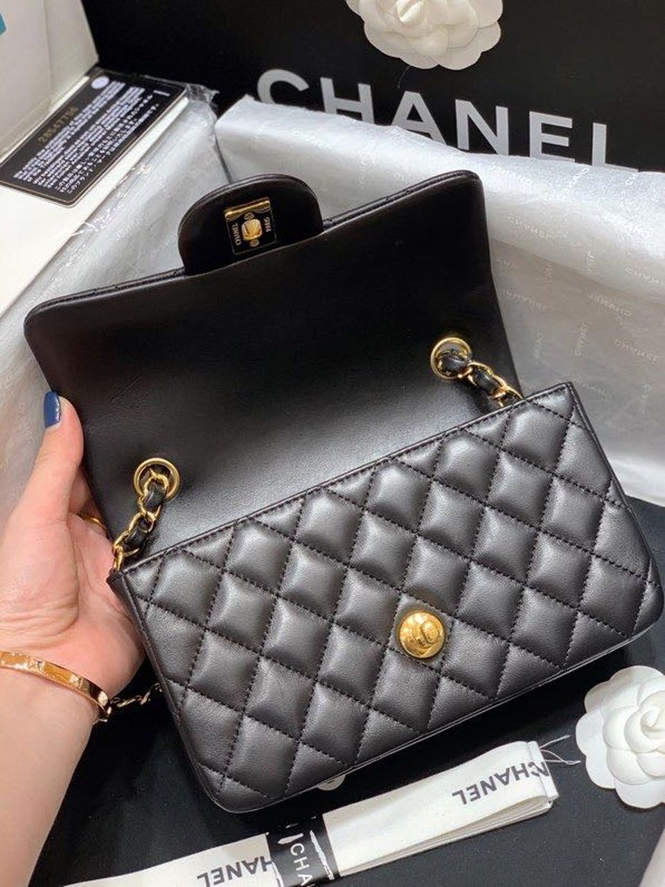 Chanel Classic GlamIap Bag Gold Toned Hardware Black For Women Bags, Shoulder And Crossbody Bags 7.8in/20cm A01116