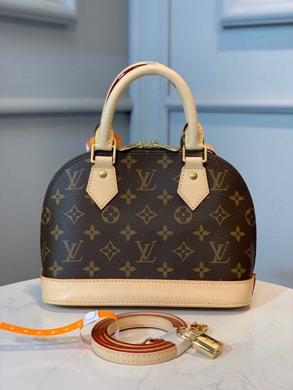 Louis Vuitton Alma Monogram Canvas Beige For Women,  Shoulder And Crossbody Bags 9.2in/23.5cm Louis Vuitton M53152