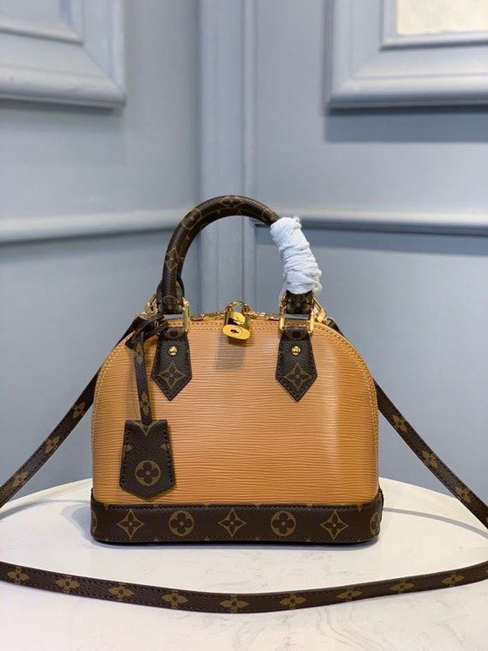 Louis Vuitton Alma Epi/Monogram Canvas Caramel For Women, WomenÃƒÂ¢Ã¢â€šÂ¬Ã¢â€žÂ¢s Handbags, Shoulder And Crossbody Bags 9.8in/25cm Louis Vuitton