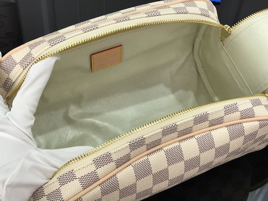 Elite Carryalls