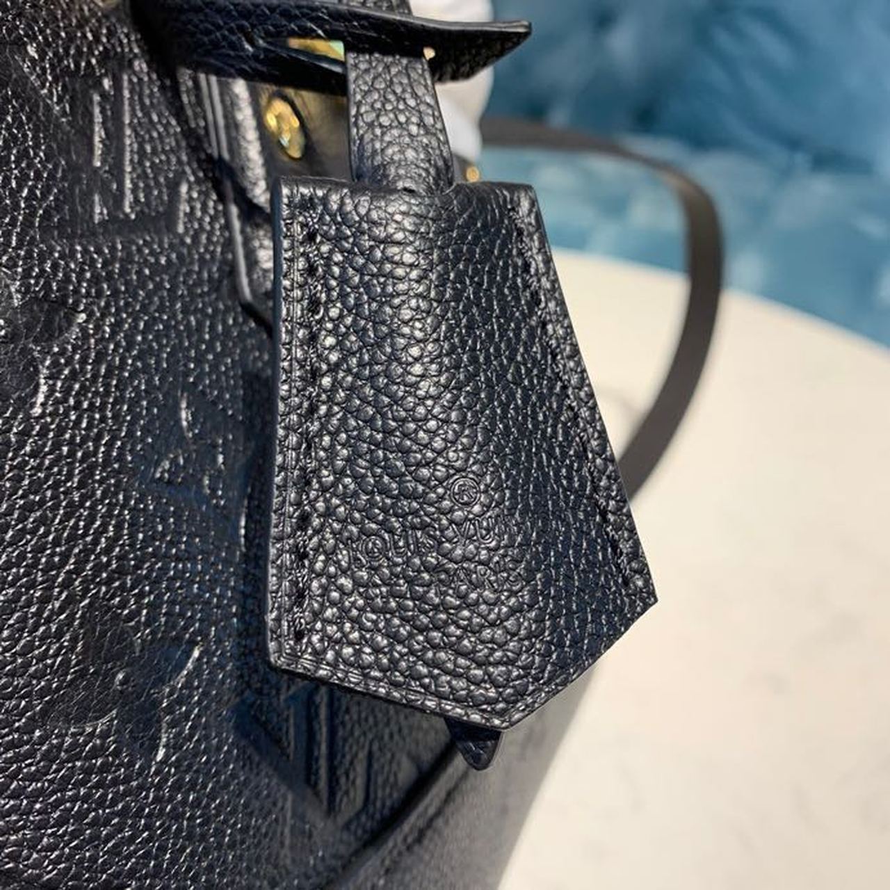 Louis Vuitton Neo Alma Burberry Monogram Empreinte Canvas Black For Women,  Shoulder And Crossbody Bags 9.8in/25cm Louis Vuitton M44829