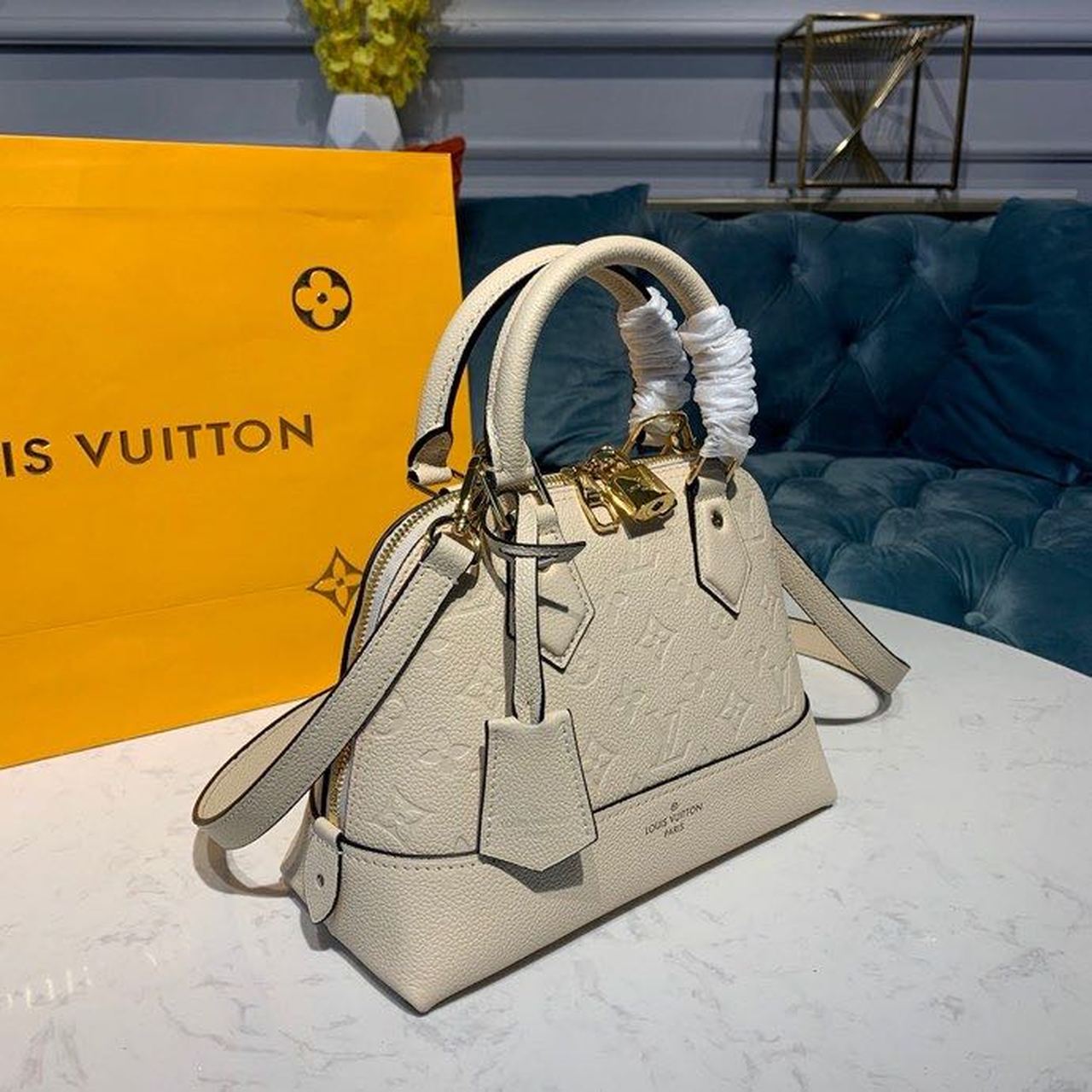 Louis Vuitton Neo Alma Burberry Monogram Empreinte Creme For Women,  Shoulder And Crossbody Bags 9.8in/25cm Louis Vuitton M44858