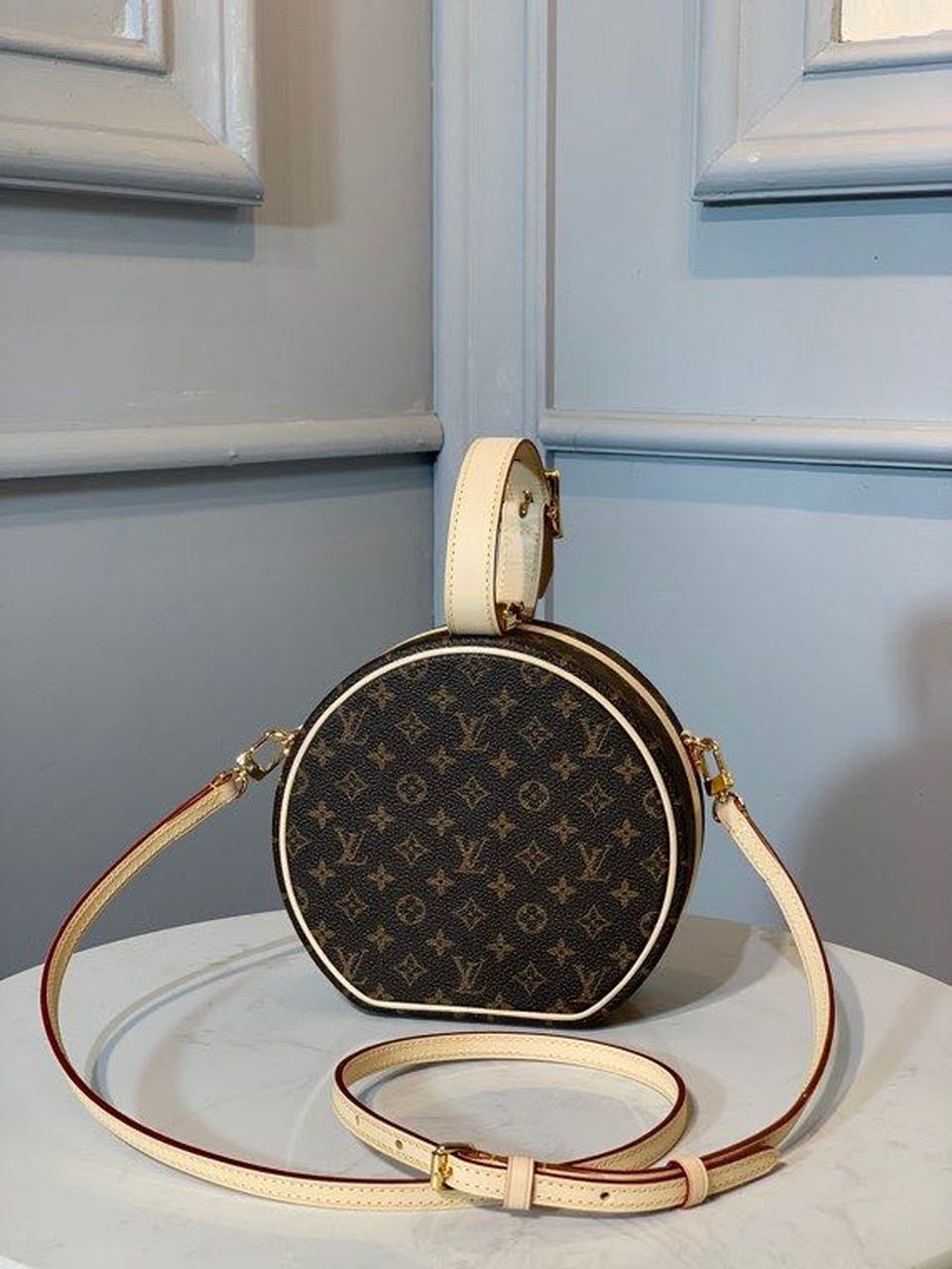 Louis Vuitton Petite Boite Chapeau Monogram Canvas For Women,  Shoulder And Crossbody Bags 6.9in/17.5cm Louis Vuitton M43514