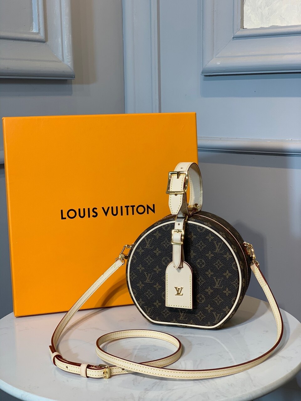 Louis Vuitton Petite Boite Chapeau Monogram Canvas For Women,  Shoulder And Crossbody Bags 6.9in/17.5cm Louis Vuitton M43514
