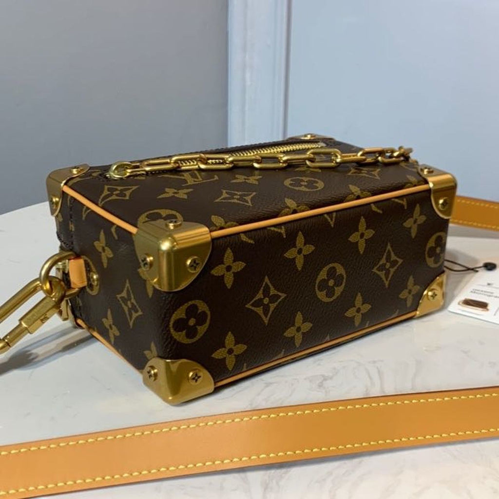 Louis Vuitton Mini Soft Trunk Monogram Canvas For Women, WoBags, Shoulder And Crossbody Bags 7.2in/18.5cm Louis Vuitton M68906