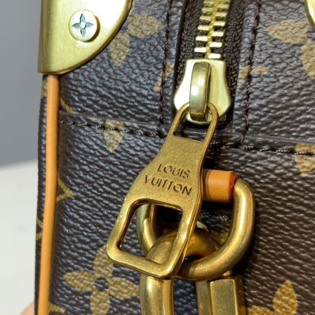 Louis Vuitton Mini Soft Trunk Monogram Canvas For Women, WoBags, Shoulder And Crossbody Bags 7.2in/18.5cm Louis Vuitton M68906