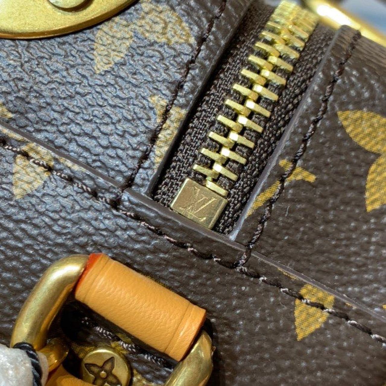 Louis Vuitton Mini Soft Trunk Monogram Canvas For Women, WoBags, Shoulder And Crossbody Bags 7.2in/18.5cm Louis Vuitton M68906