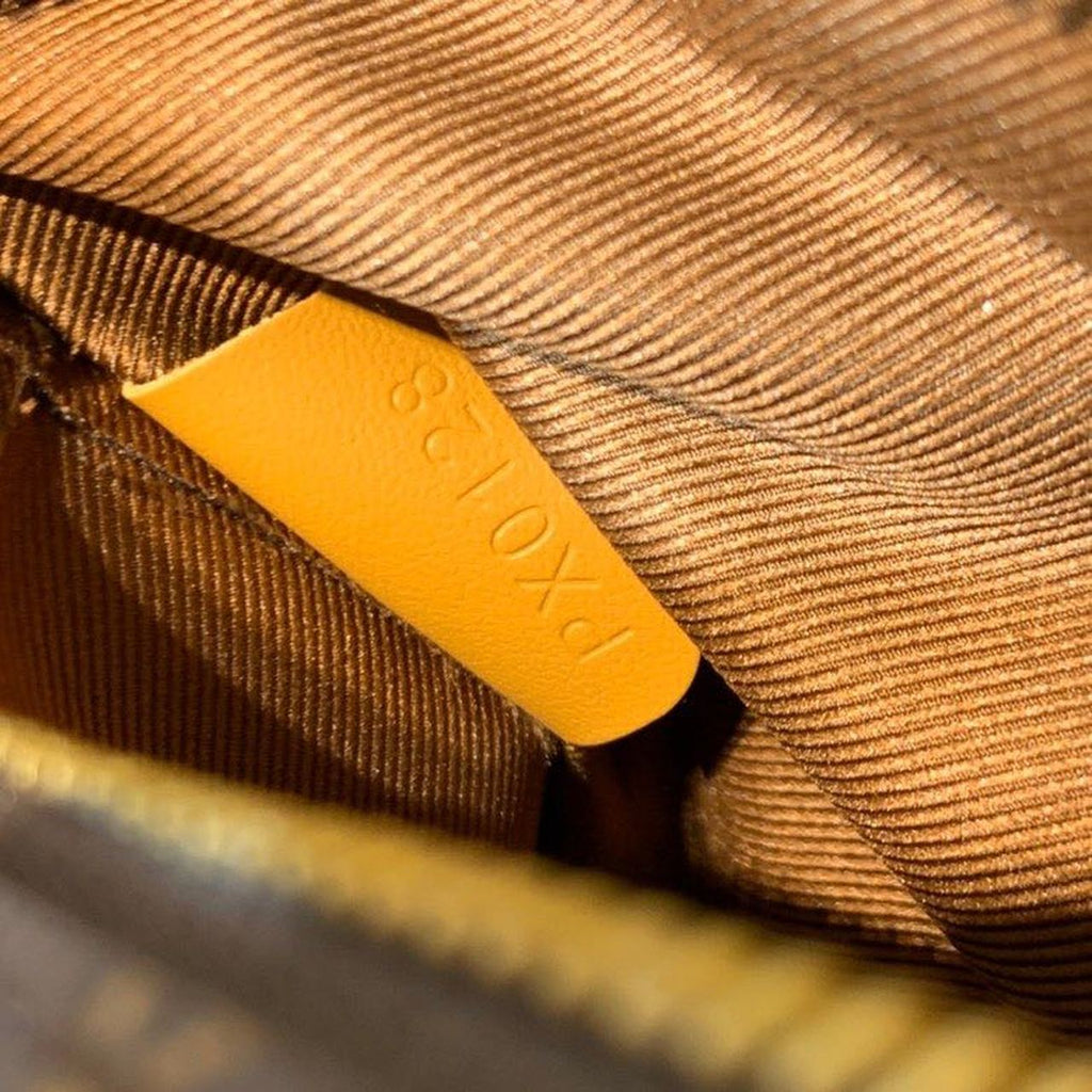 Louis Vuitton Mini Soft Trunk Monogram Canvas For Women, WoBags, Shoulder And Crossbody Bags 7.2in/18.5cm Louis Vuitton M68906