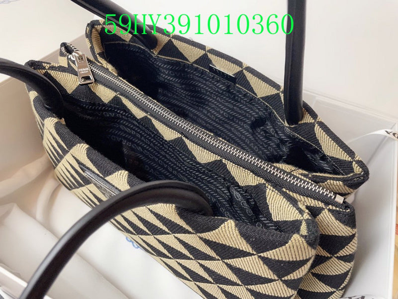 Prada Bags - The Luxera Bags  907