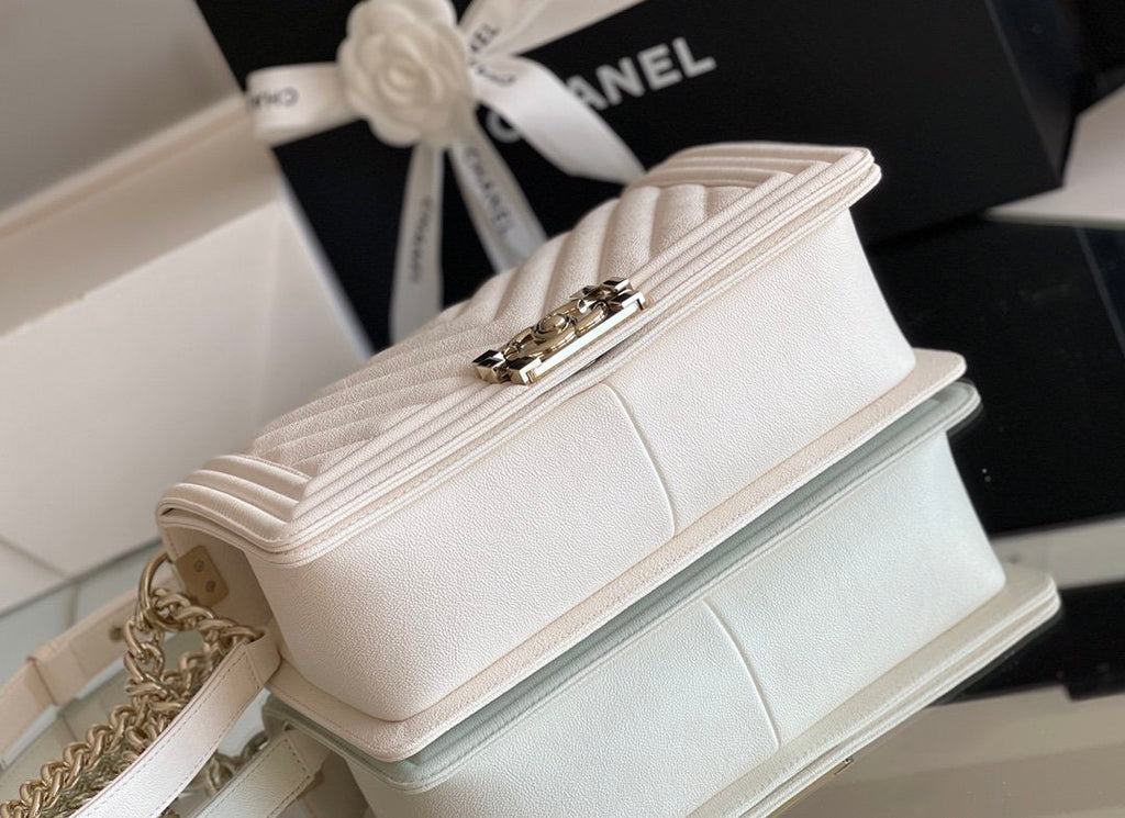 ChanelMeGLAMIum Classic GlamIap Bag 25cm White For Women A67086