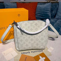 Louis Vuitton Beaubourg Hobo MM Ivory For Women,  Shoulder And Crossbody Bags 12.6in/32cm Louis Vuitton