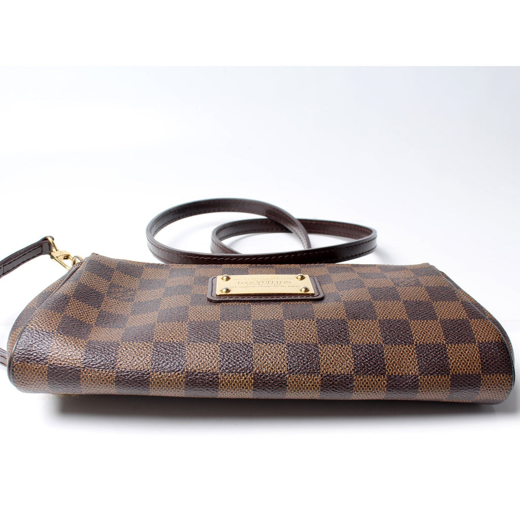 Eva Clutch Ebene