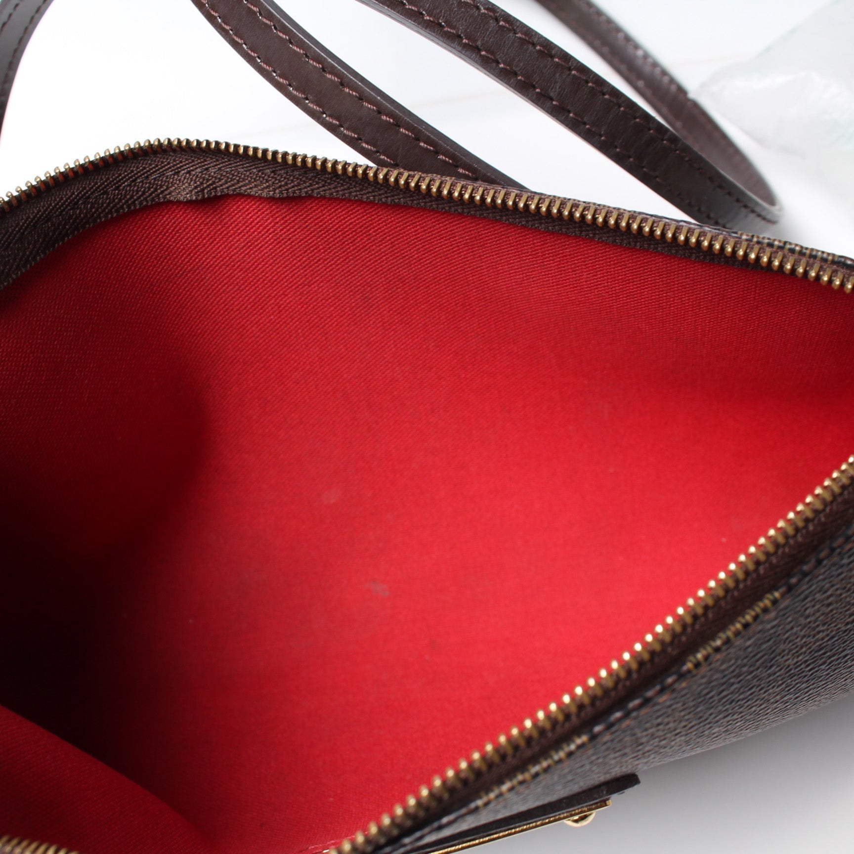Eva Clutch Ebene