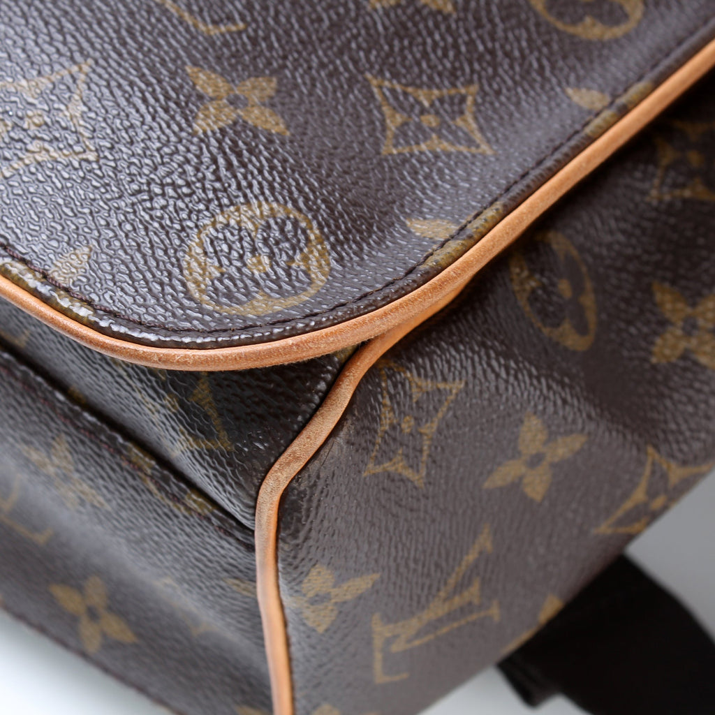 Abbesses Monogram