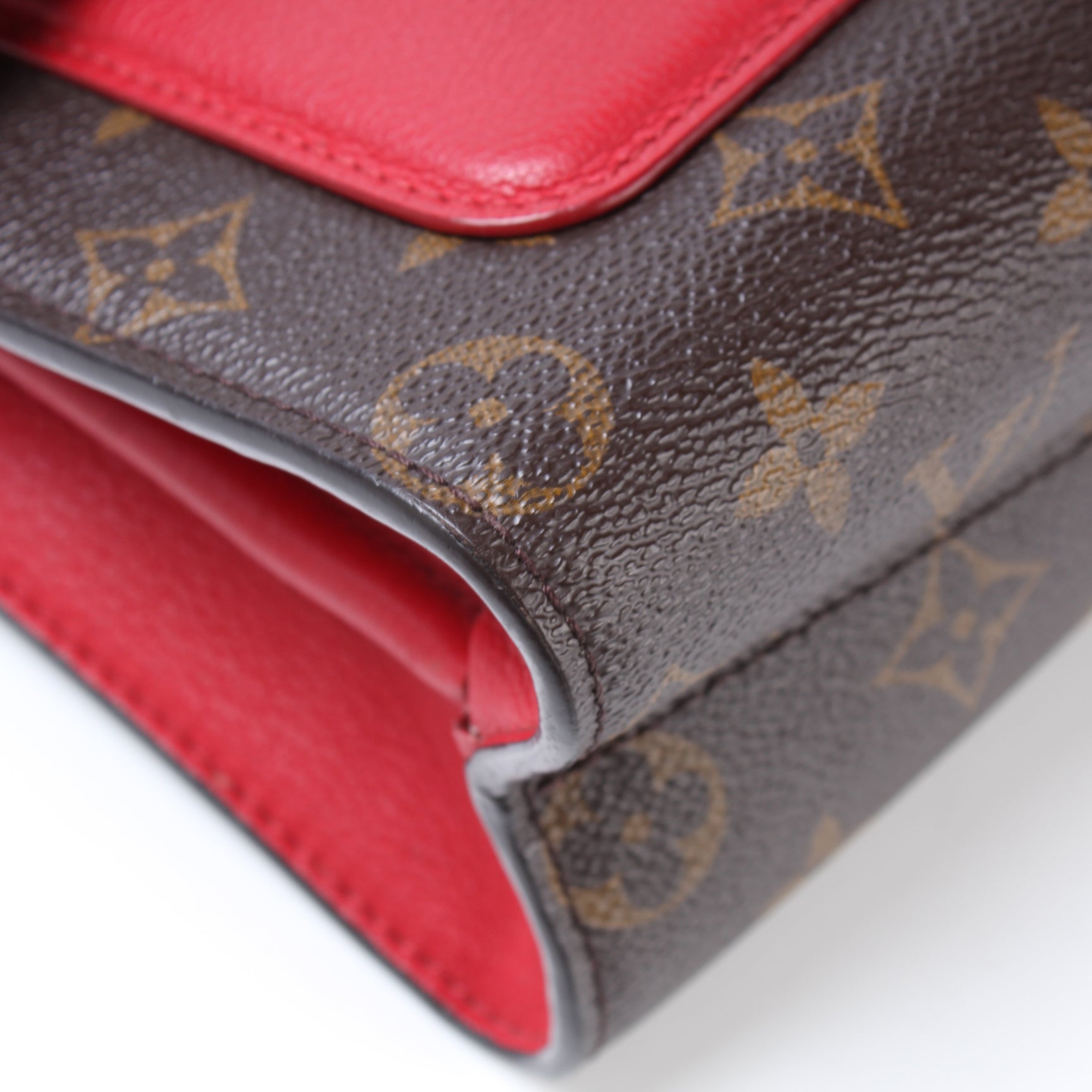 Louis Vuitton Victorie Monogram