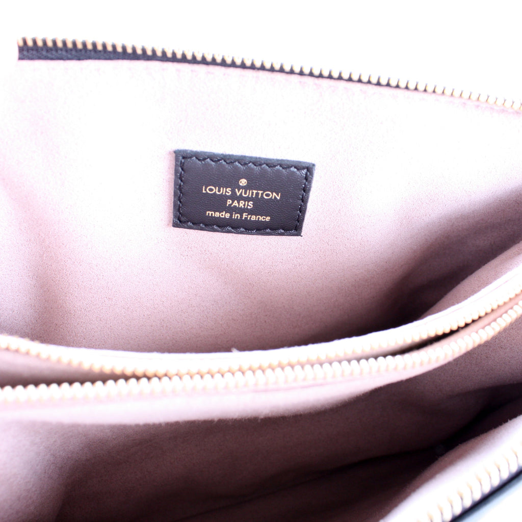 Coussin PM Lambskin