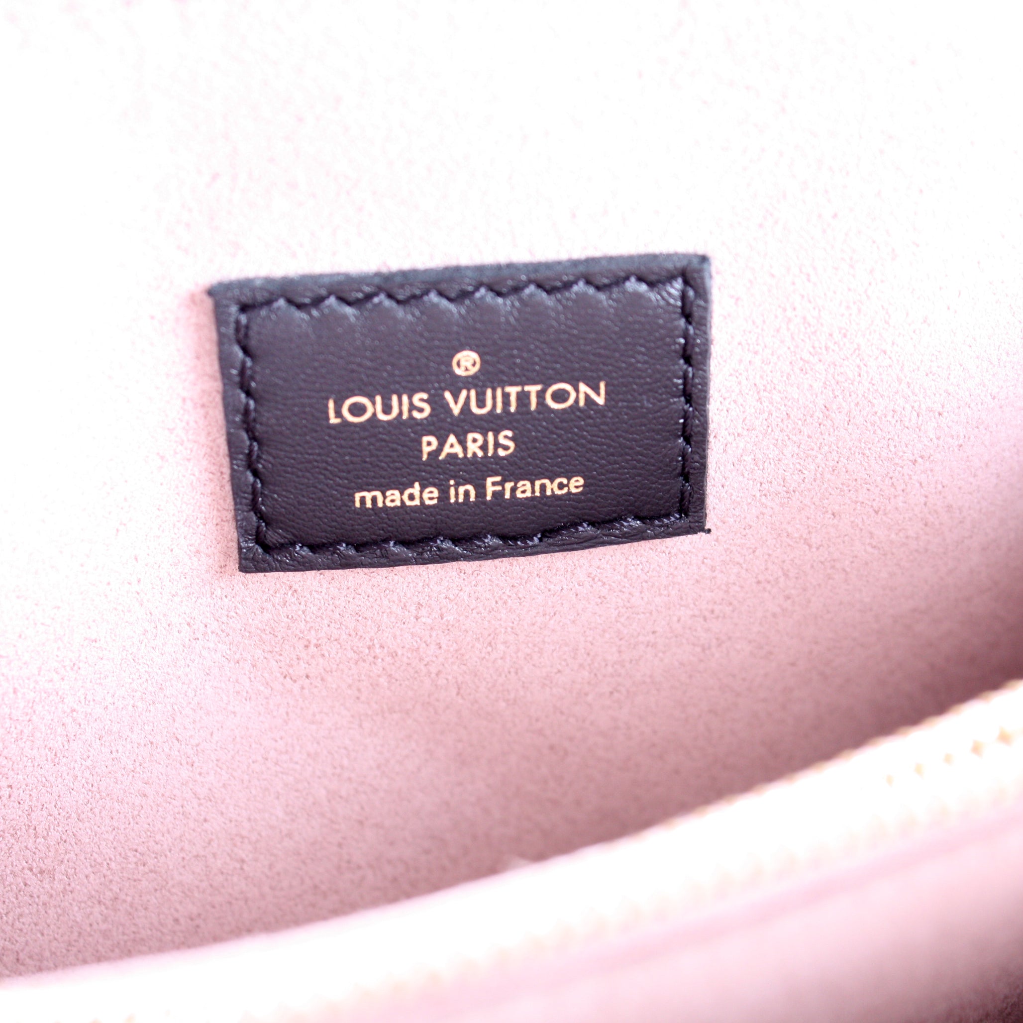 Coussin PM Lambskin