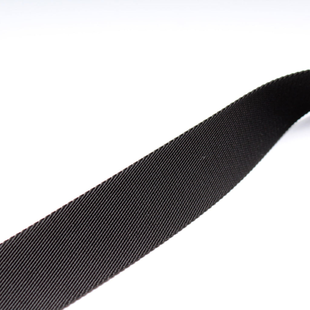 Magnetic Messenger Monogram Macassar