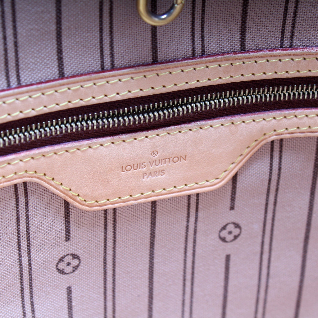 Delightful PM Monogram