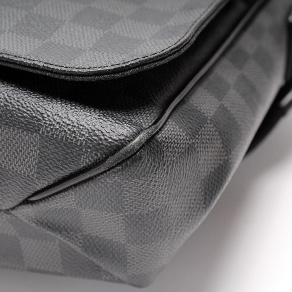 District MM Damier Graphite