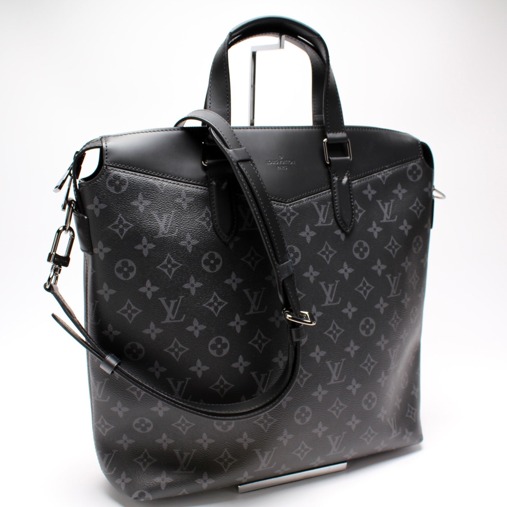 Explorer Tote Monogram Eclipse