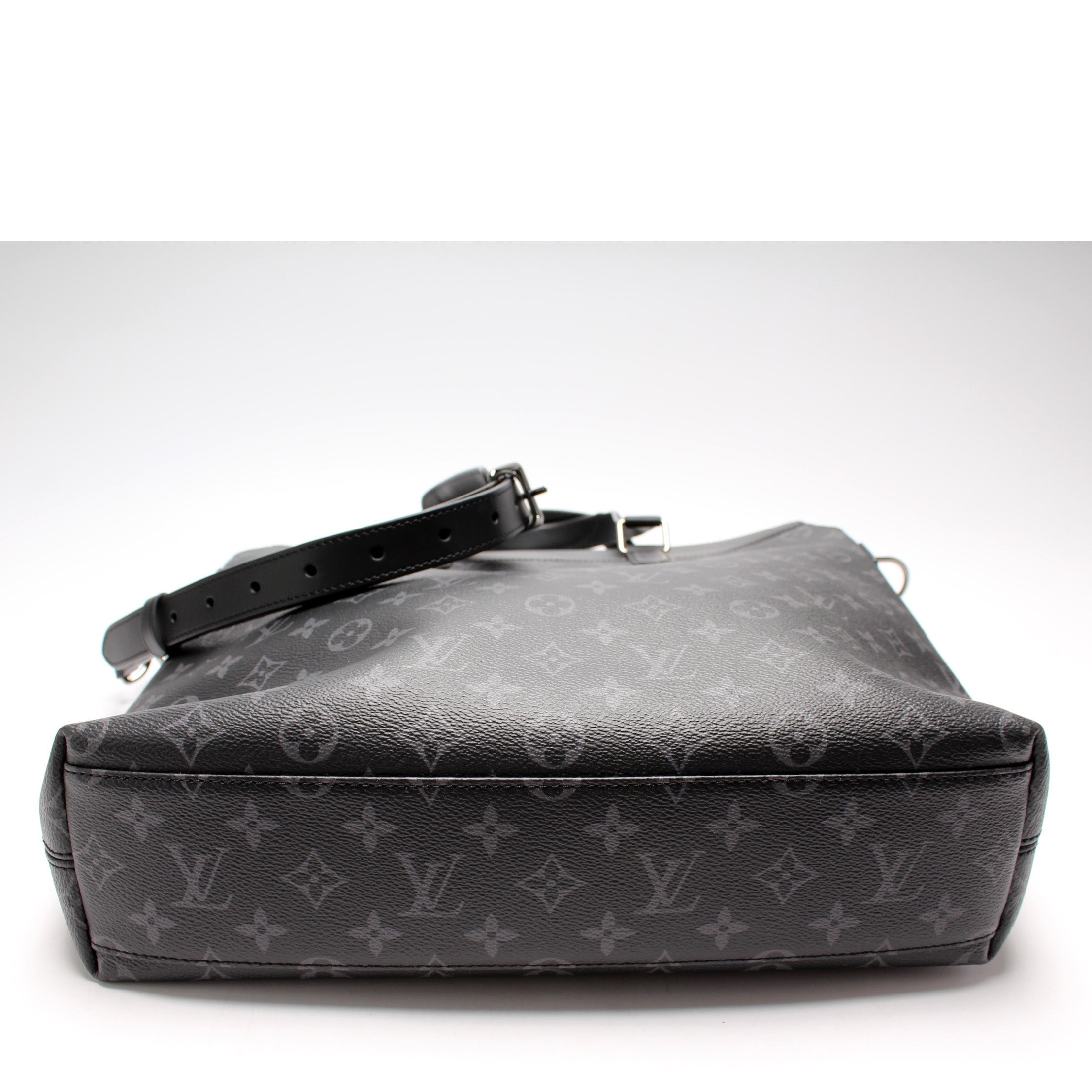 Explorer Tote Monogram Eclipse